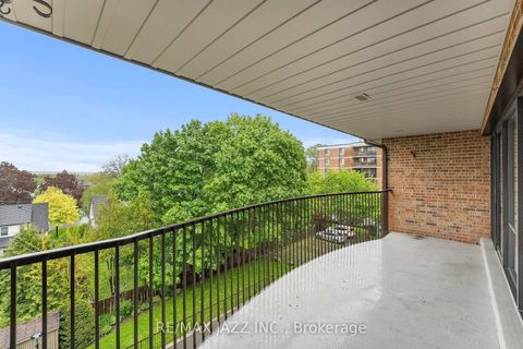 Photo 11 at 403 - 337 Simcoe Street N, O'Neill, Oshawa