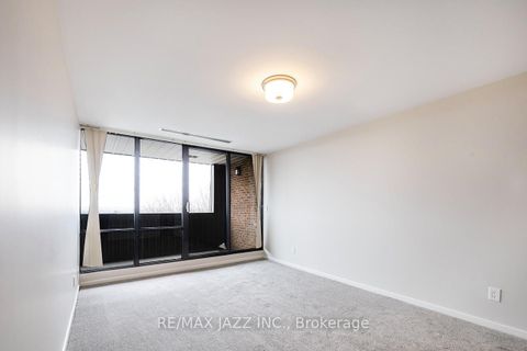 Photo 19 at 403 - 337 Simcoe Street N, O'Neill, Oshawa