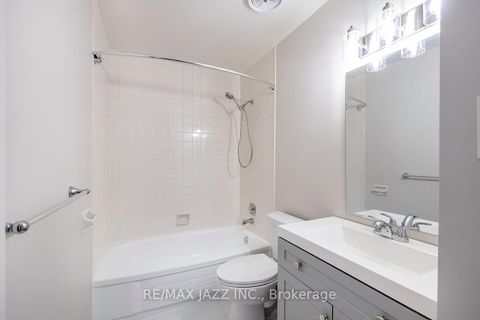 Photo 26 at 403 - 337 Simcoe Street N, O'Neill, Oshawa