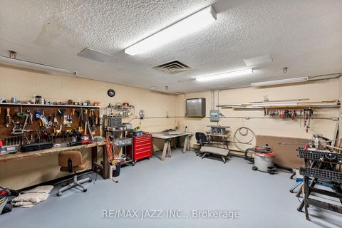 Photo 33 at 403 - 337 Simcoe Street N, O'Neill, Oshawa