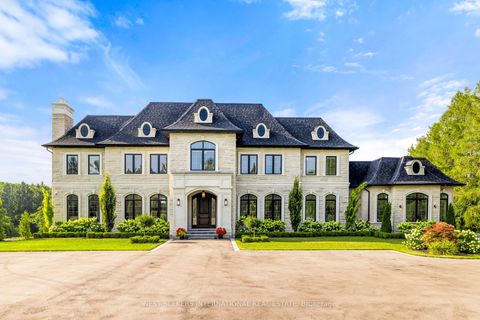 Photo 2 at 920 18TH Side Road, King City, King