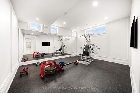 Photo 33 at 920 18TH Side Road, King City, King