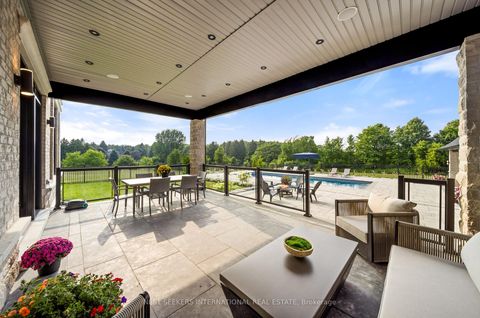 Photo 36 at 920 18TH Side Road, King City, King