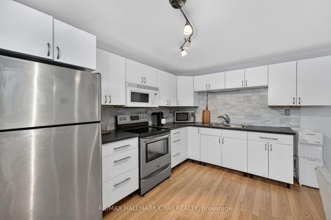 Photo 20 at 2175 Adullam Avenue, Alcona, Innisfil