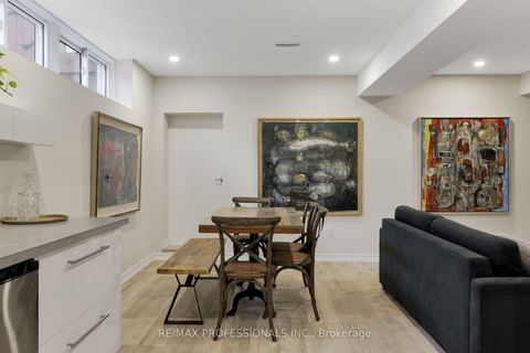 Photo 36 at 4 Gatewood Crescent, Humber Valley, Toronto