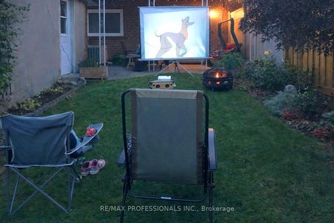 Photo 49 at 4 Gatewood Crescent, Humber Valley, Toronto