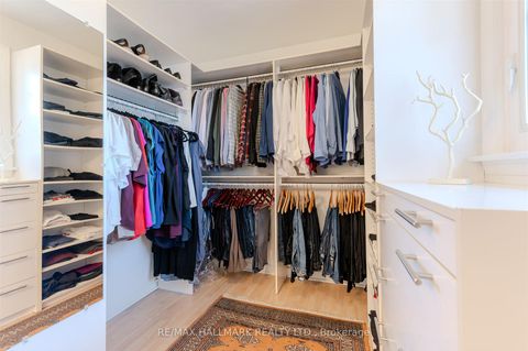 Photo 23 at 136 Mossgrove Trail, Windfields, Toronto