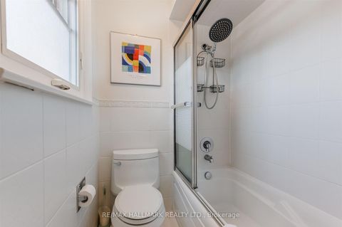 Photo 25 at 136 Mossgrove Trail, Windfields, Toronto