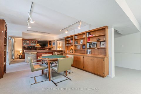 Photo 32 at 136 Mossgrove Trail, Windfields, Toronto