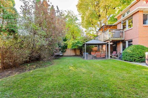 Photo 44 at 136 Mossgrove Trail, Windfields, Toronto