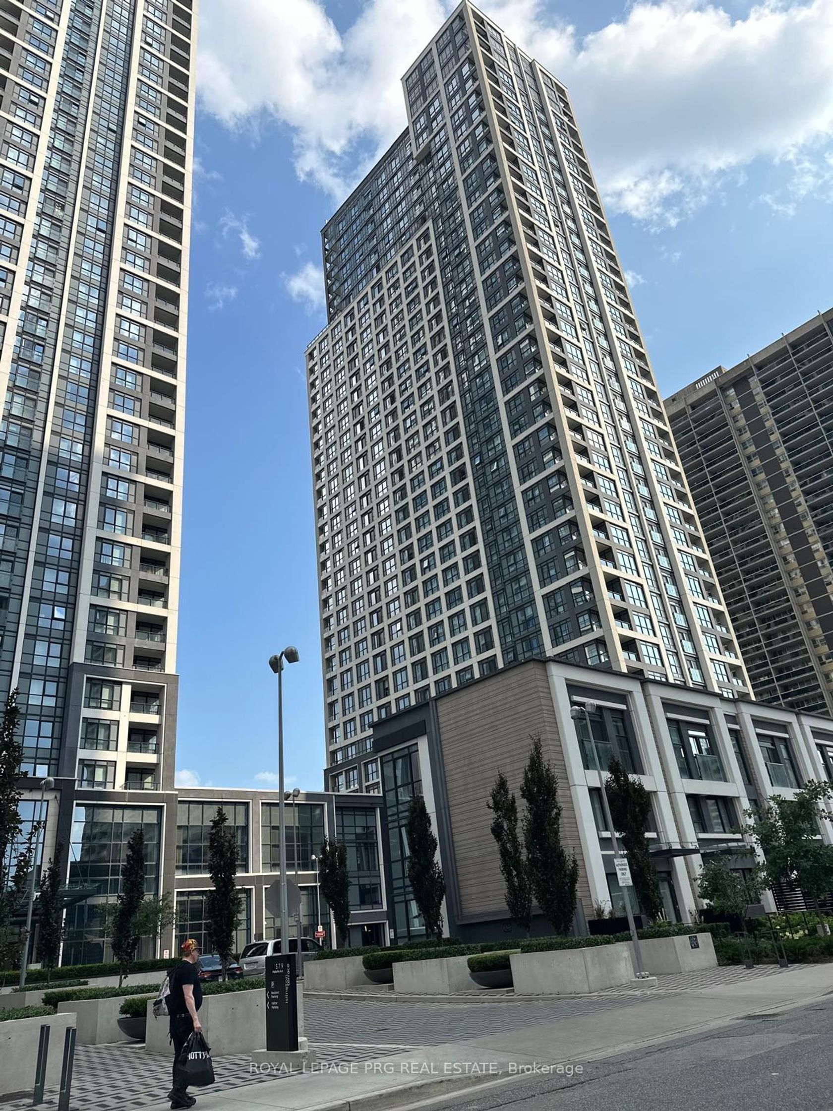 2721 - 9 Mabelle Avenue, City Centre West, Toronto photo number 2