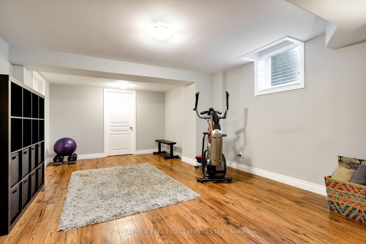 Photo 40 at 2213 Littondale Lane, BC Bronte Creek, Oakville