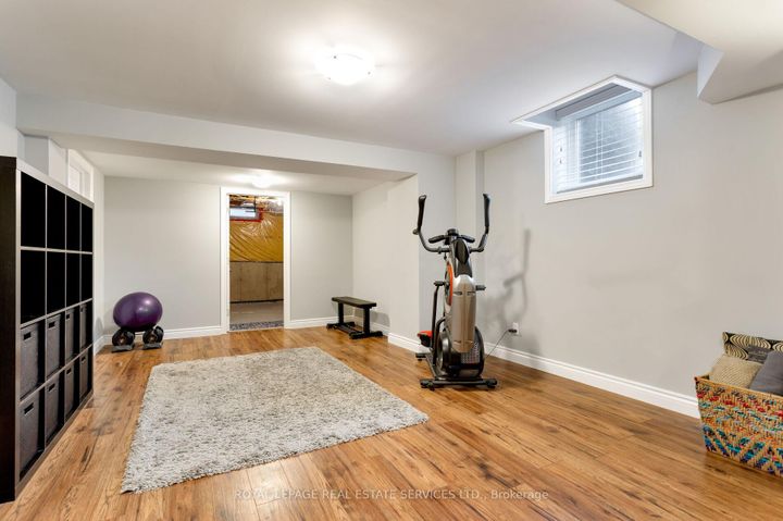 Photo 41 at 2213 Littondale Lane, BC Bronte Creek, Oakville