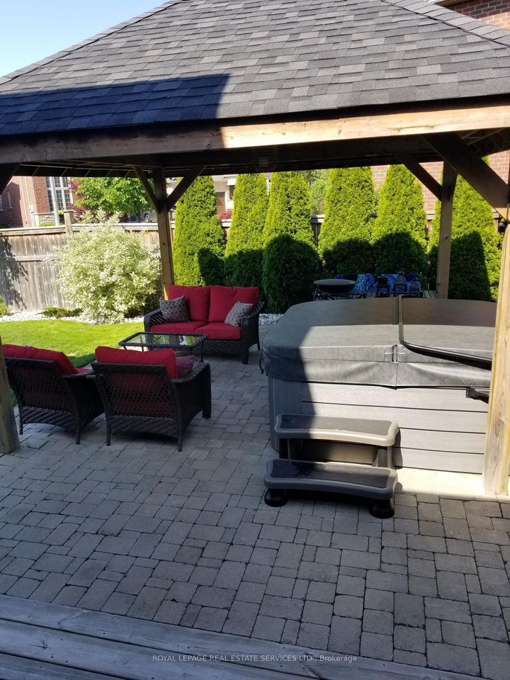 Photo 46 at 2213 Littondale Lane, BC Bronte Creek, Oakville