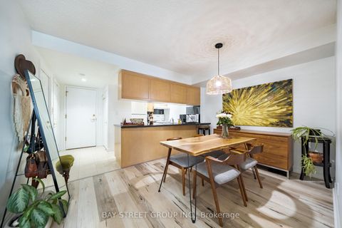 Photo 3 at 1221 - 168 Simcoe Street, Waterfront Communities C1, Toronto
