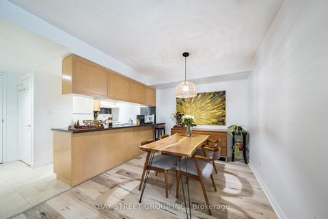 Photo 11 at 1221 - 168 Simcoe Street, Waterfront Communities C1, Toronto