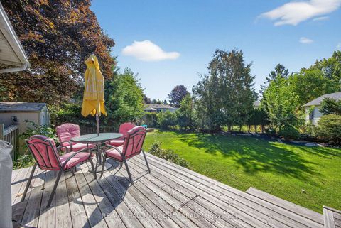 Photo 25 at 209 Newholme Circle, Stroud, Innisfil