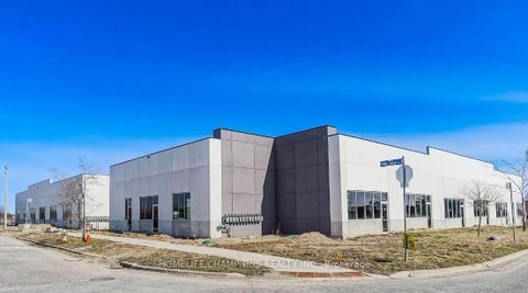 Photo 0 at 3 - 95 State Crown Boulevard, Milliken, Toronto