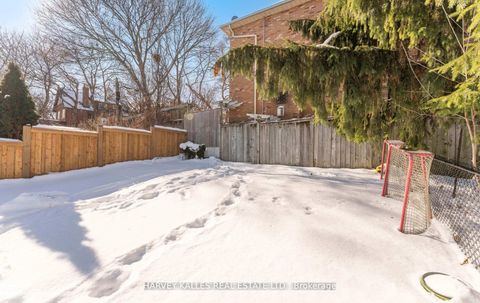 Photo 43 at 656 Oriole Parkway, Eglinton, Toronto