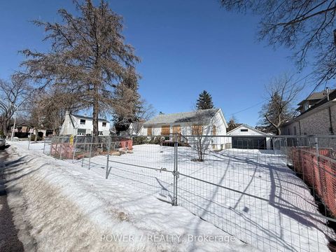 Photo 1 at 49 Reaman Street, Mill Pond, Richmond Hill