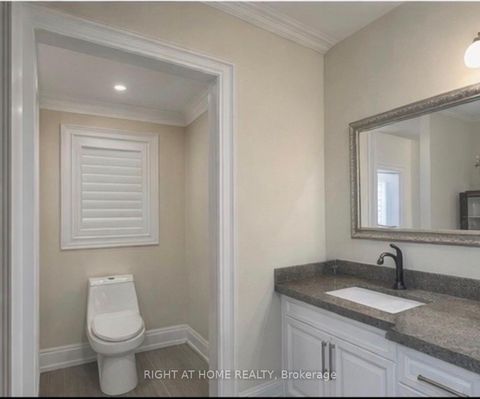 Photo 3 at 35 Drake Crescent, Cliffcrest, Toronto