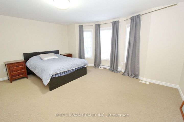 Photo 23 at 19 Seabreeze Avenue, Patterson, Vaughan