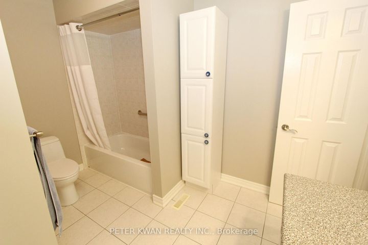 Photo 28 at 19 Seabreeze Avenue, Patterson, Vaughan