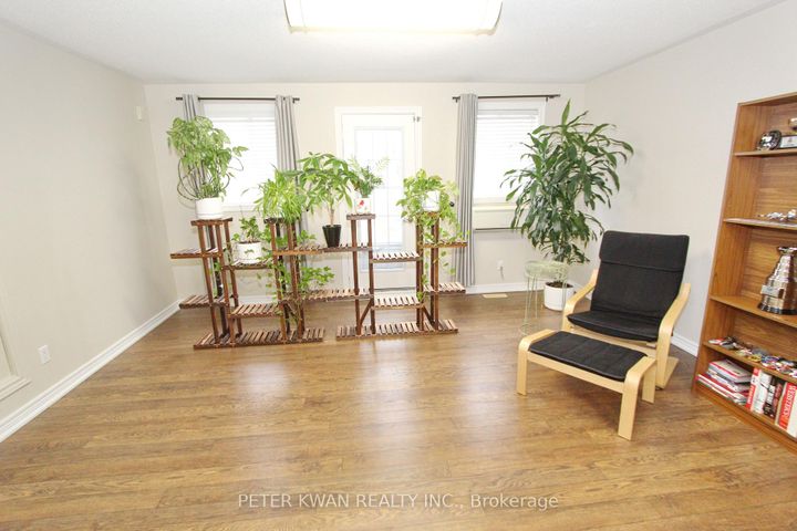 Photo 37 at 19 Seabreeze Avenue, Patterson, Vaughan