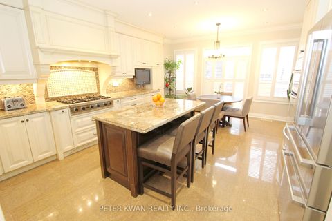 Photo 10 at 19 Seabreeze Avenue, Patterson, Vaughan