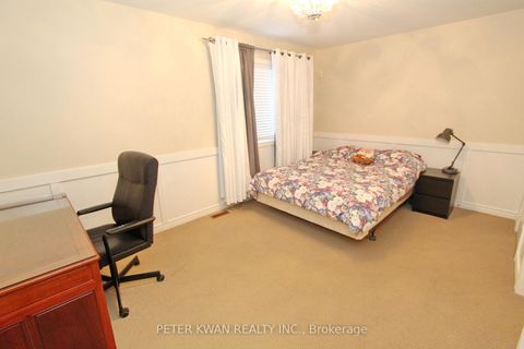 Photo 22 at 19 Seabreeze Avenue, Patterson, Vaughan