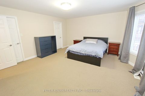 Photo 24 at 19 Seabreeze Avenue, Patterson, Vaughan