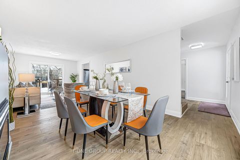 Photo 10 at 308 Miami Drive, Keswick South, Georgina