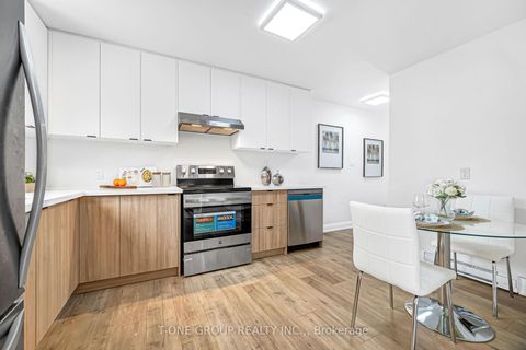 Photo 16 at 308 Miami Drive, Keswick South, Georgina