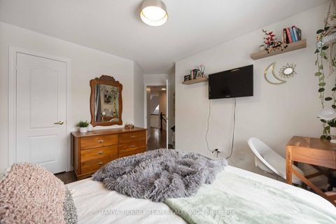 Photo 28 at 140 Vipond Road, Brooklin, Whitby