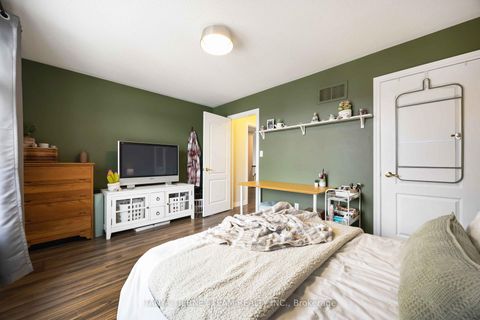 Photo 33 at 140 Vipond Road, Brooklin, Whitby