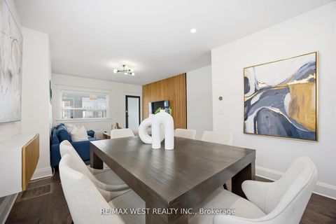 Photo 10 at 902 Woodbine Avenue, Woodbine Corridor, Toronto