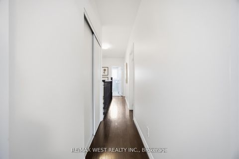 Photo 22 at 902 Woodbine Avenue, Woodbine Corridor, Toronto