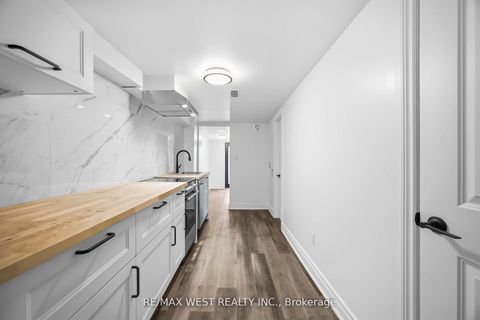 Photo 35 at 902 Woodbine Avenue, Woodbine Corridor, Toronto