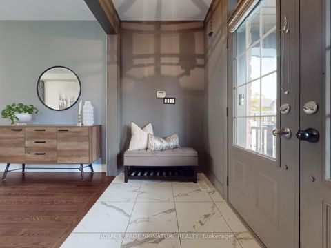 Photo 4 at 46 Kincardine Street, Kleinburg, Vaughan