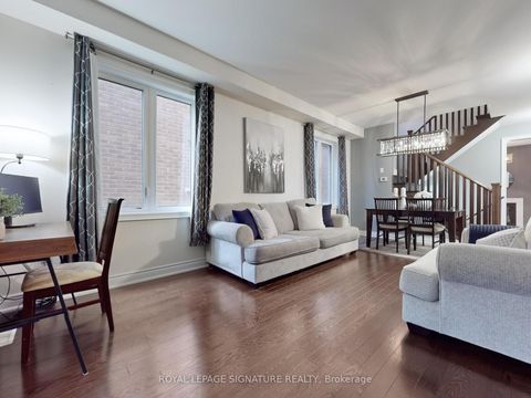 Photo 5 at 46 Kincardine Street, Kleinburg, Vaughan