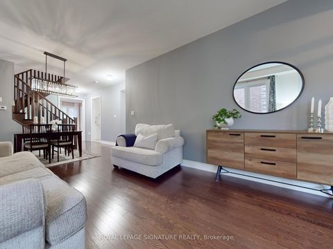 Photo 7 at 46 Kincardine Street, Kleinburg, Vaughan