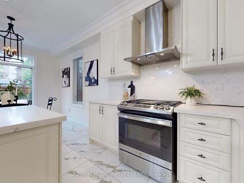 Photo 20 at 46 Kincardine Street, Kleinburg, Vaughan