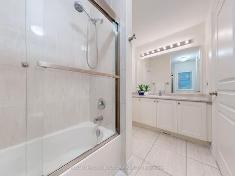 Photo 31 at 46 Kincardine Street, Kleinburg, Vaughan