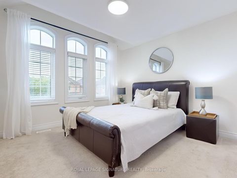 Photo 35 at 46 Kincardine Street, Kleinburg, Vaughan