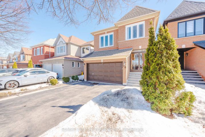 Photo 3 at 70 Wildberry Crescent, Wellington, Brampton