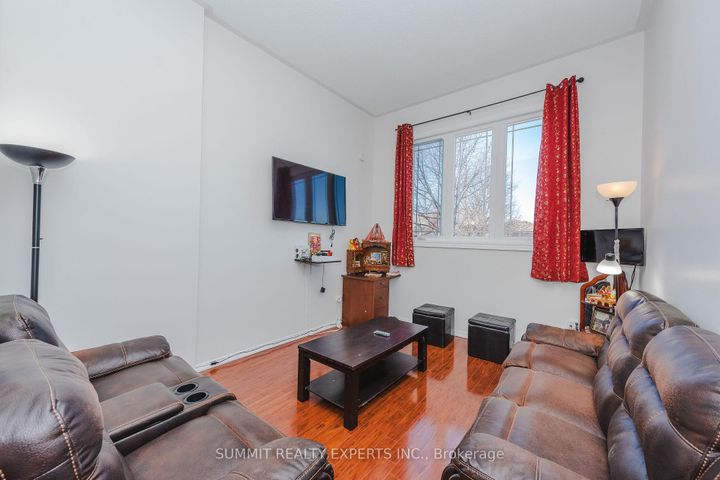 Photo 18 at 70 Wildberry Crescent, Wellington, Brampton