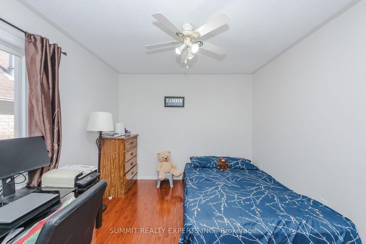 Photo 27 at 70 Wildberry Crescent, Wellington, Brampton