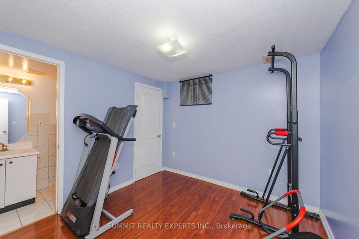 Photo 37 at 70 Wildberry Crescent, Wellington, Brampton