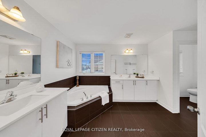 Photo 18 at 1882 Esterbrook Drive, Taunton, Oshawa