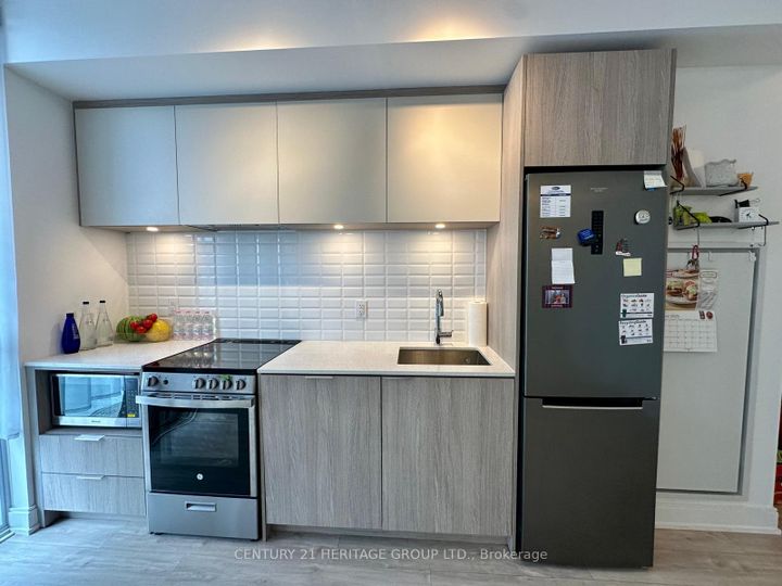 Photo 6 at 402 - 65 Annie Craig Drive, Mimico, Toronto